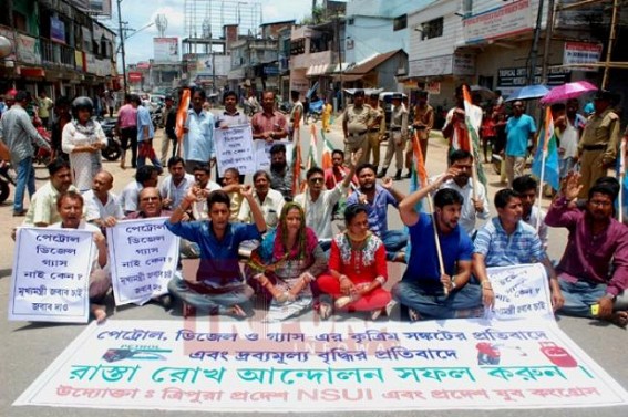 Tripura Pradesh Congress Units staged road blockade, demands immediate eradication of petrol crisis Tripura Pradesh Congress Units staged road blockade, demands immediate eradication of petrol crisis